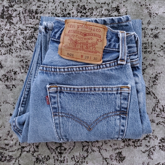 Levi's Denim - 🔴RESERVED FOR 48HR🔴Vintage 501 Levi's Highrise